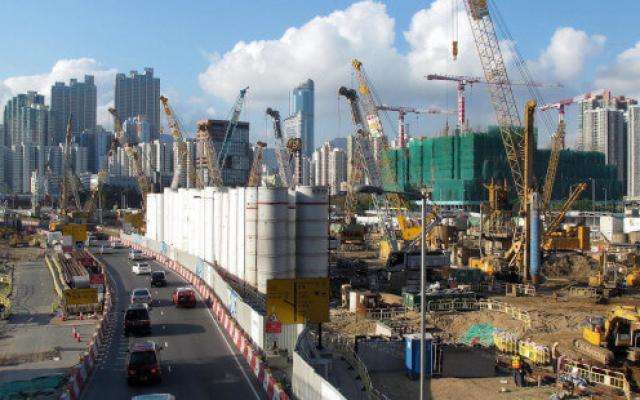 GPS-RF-Interference-on-huge-construction-site-causes-standstill