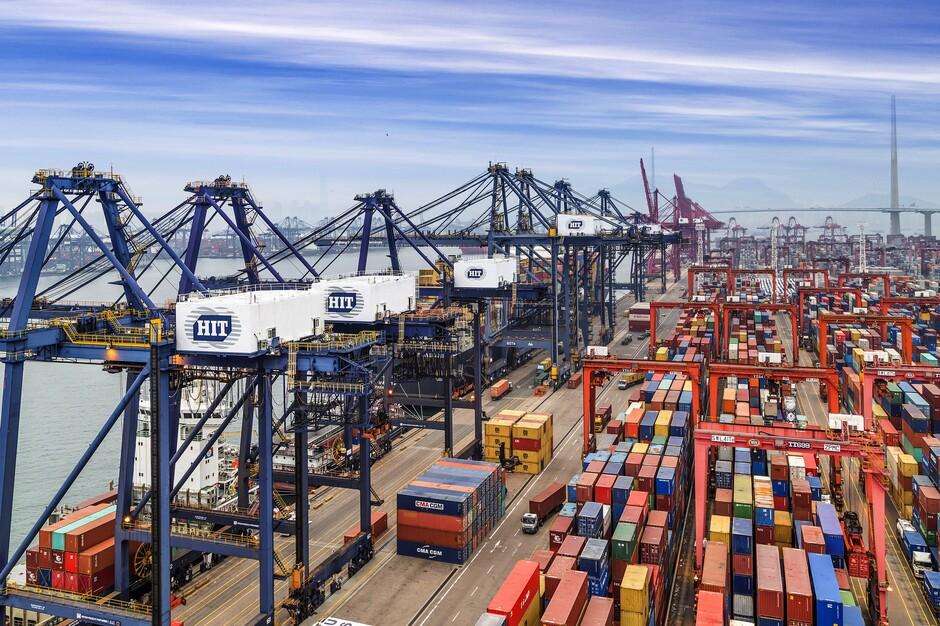 Sepentrio-port-container-yard-logistics-GNSS-GPS