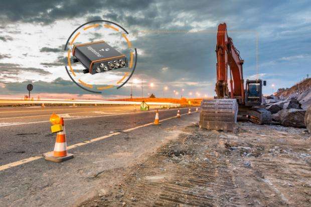 Septentrio-GNSS-receiver-for-Construction-road-works-Excavator