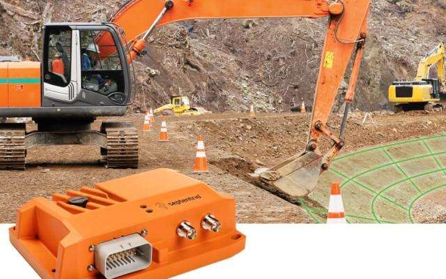 Septentrio_ultra-rugged-AsteRx-RB3-GNSS-Receiver-for-Excavator-Machine-Control